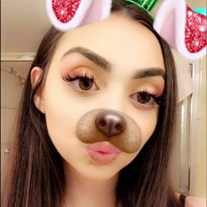 Meet your Posher, Arianna